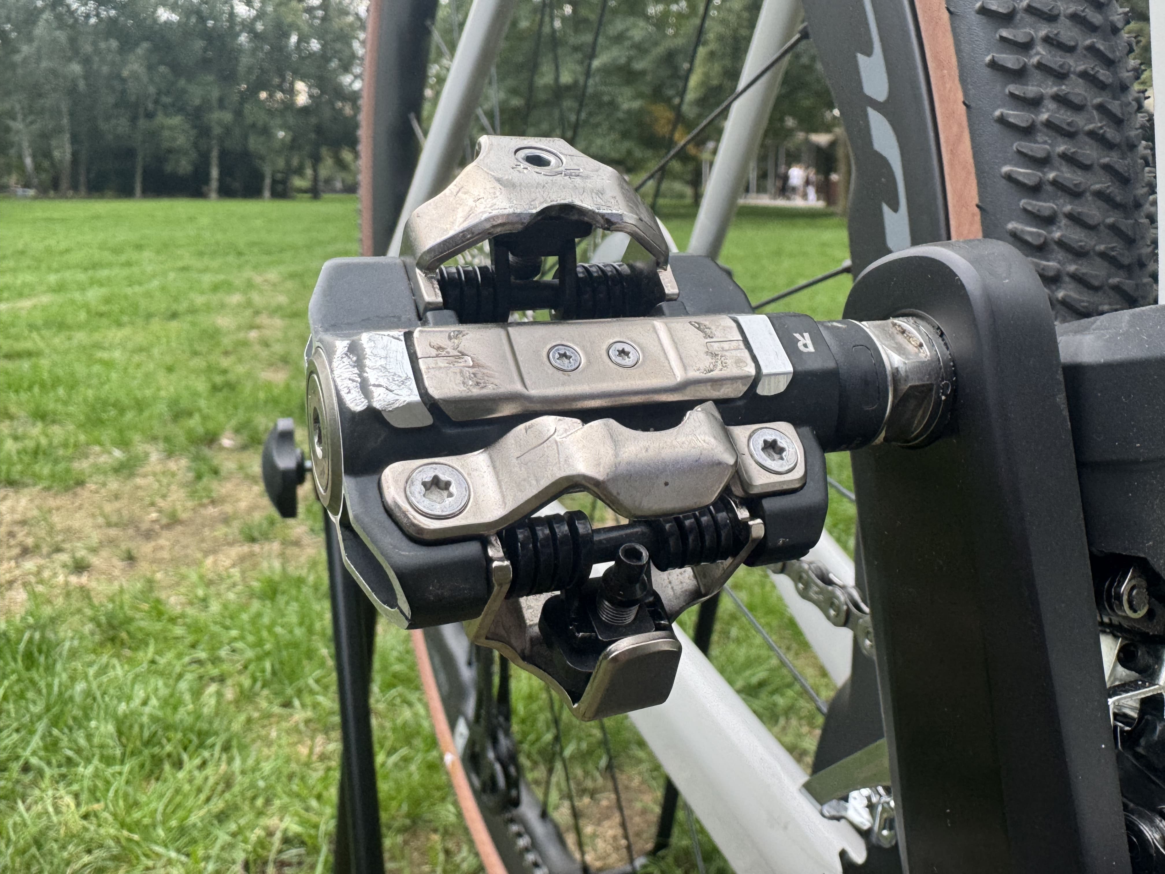 garmin-cyklisticky-ekosystem-edge-rally-varia (5)